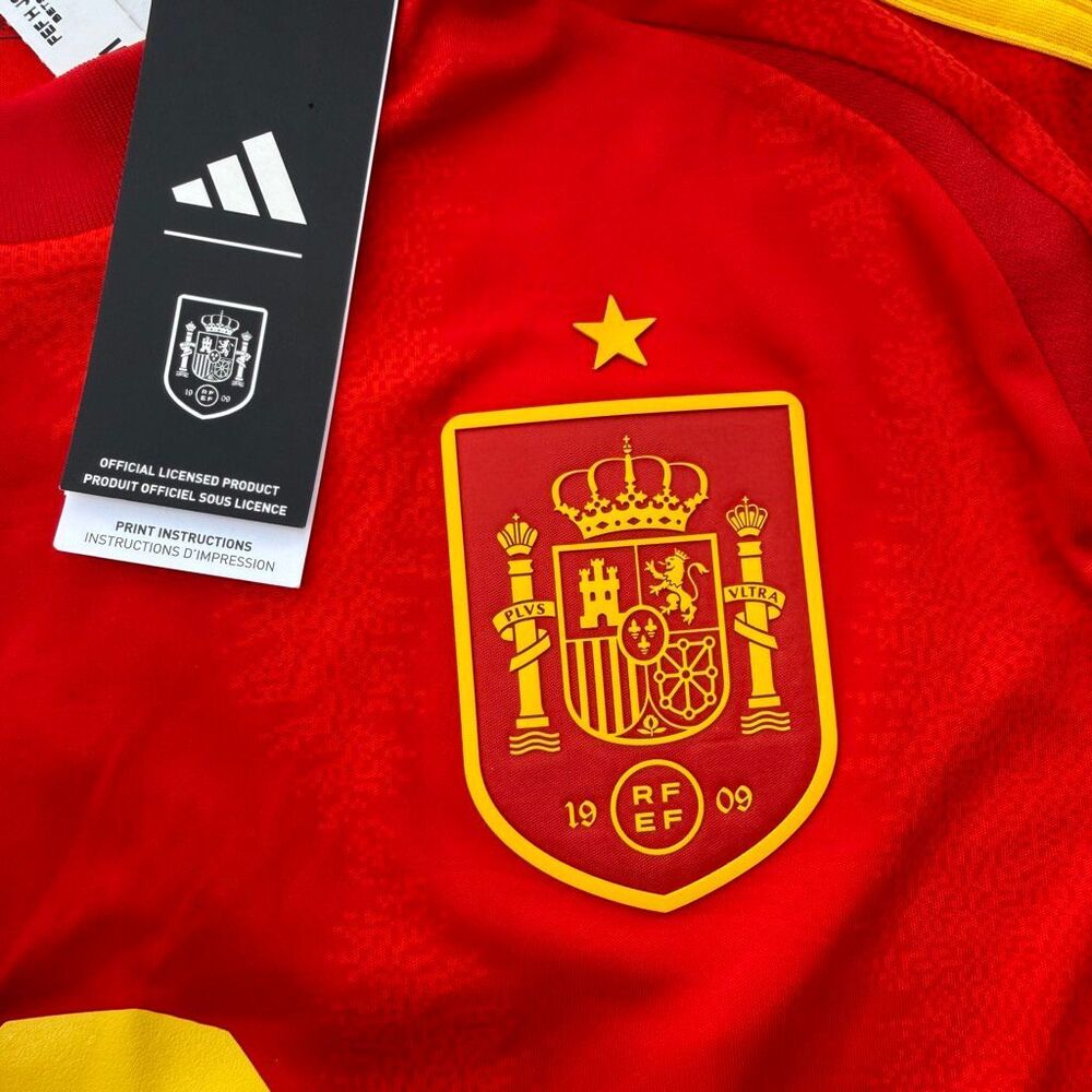 Adidas Spain National Team #17 Williams Jr Soccer Jersey Red NWT Size Medium - Picture 3 of 8